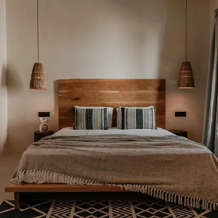 Ostrako Beachside Apartament